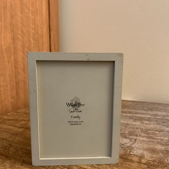 DEMDACO WILLOW TREE FAMILY MEMORY BOX #501 - Picture 2 of 4